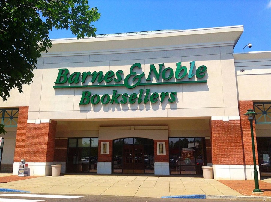 Barnes & Noble