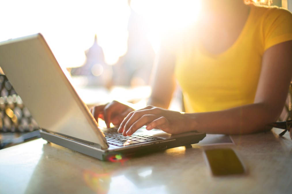 girl on laptop